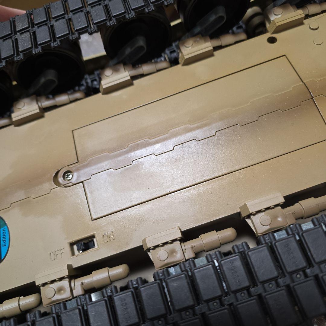 戦車 ラジコンTK6.0システム1/16レシオ2.4G