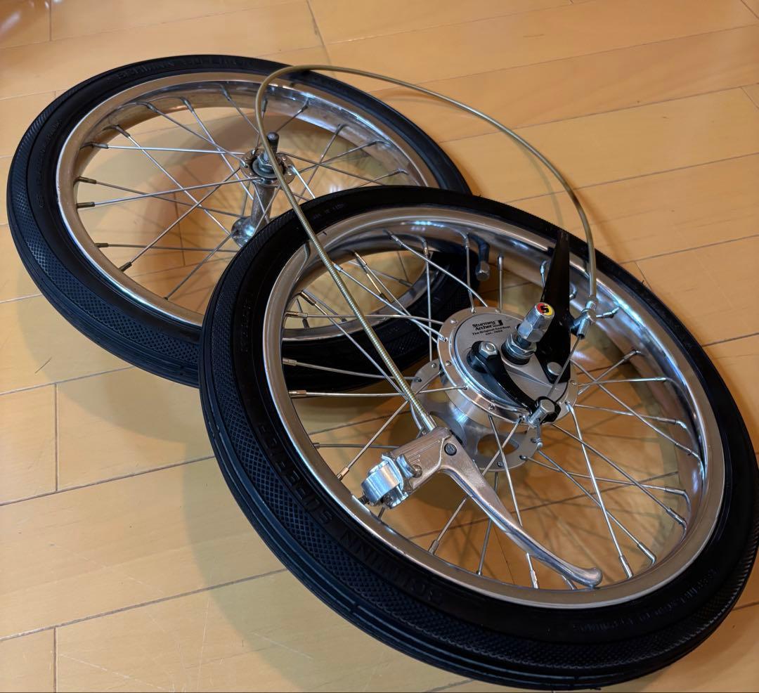 激レア Schwinn Sting-Ray wheel tire