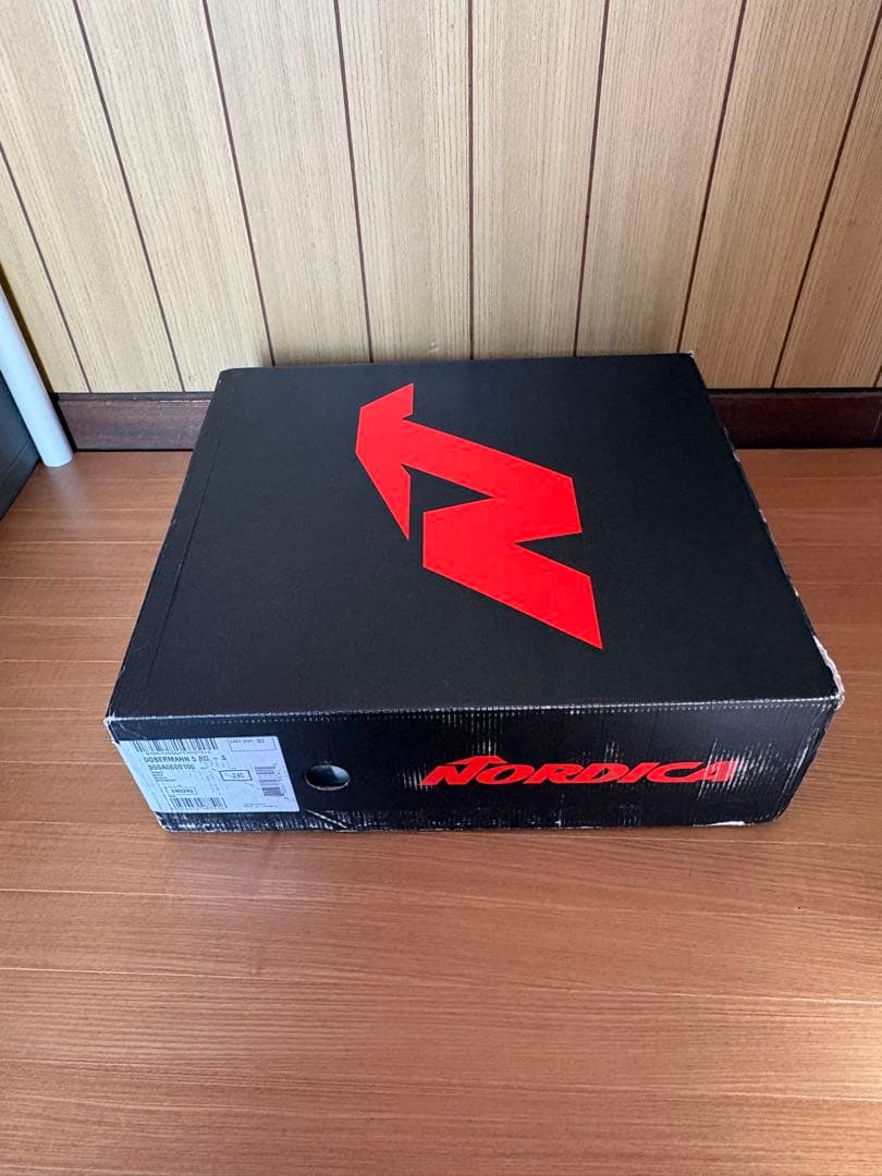 【未使用】ノルディカ ドーベルマン5RD-S 24.5cm