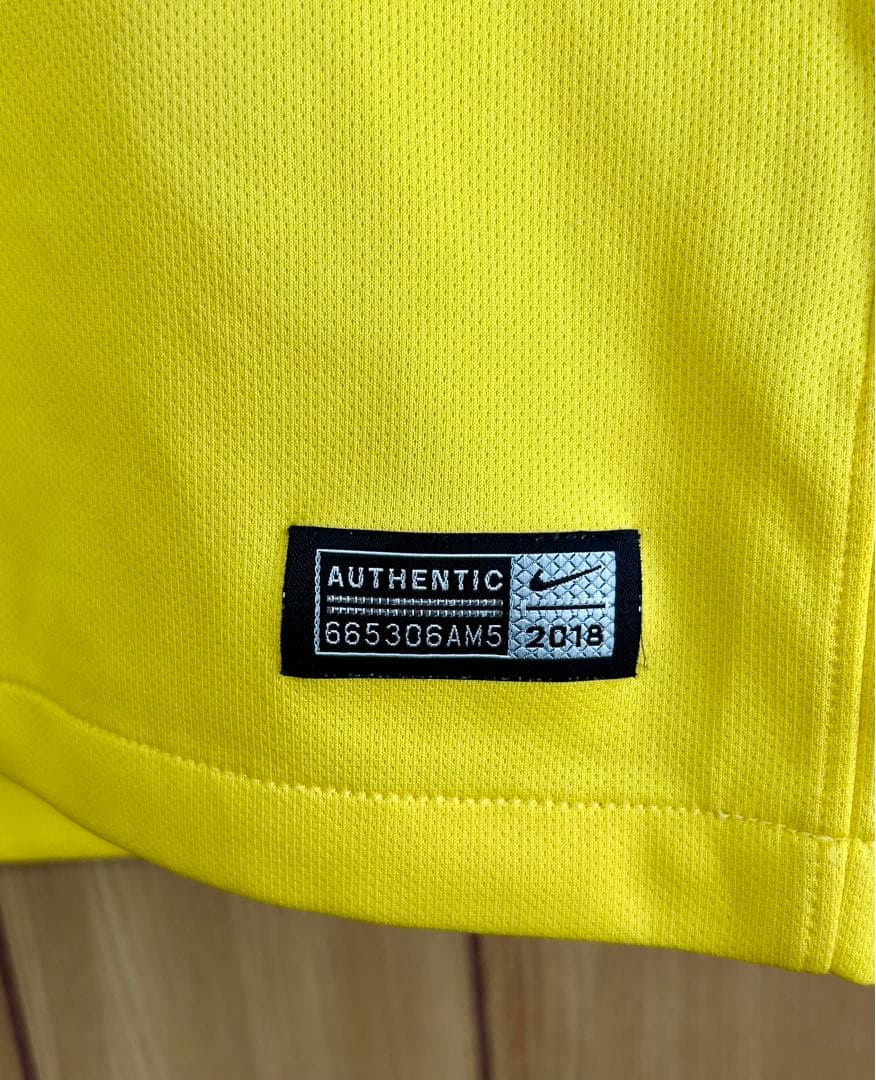 2018モデルブラジル代表レプリカユニフォーム　ネイマール　10