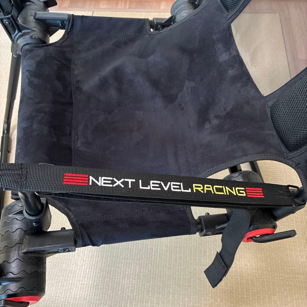 Next Level Racing F-GT Lite 折りたたみコックピット