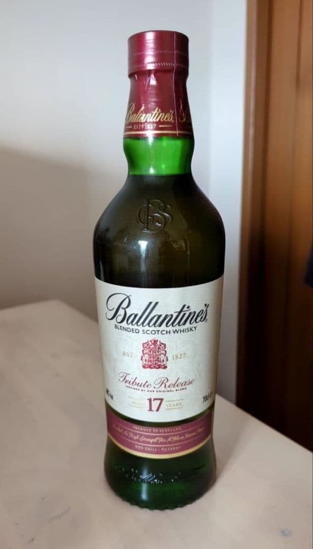 ウイスキー4本セット（山崎・白州・バランタイン）