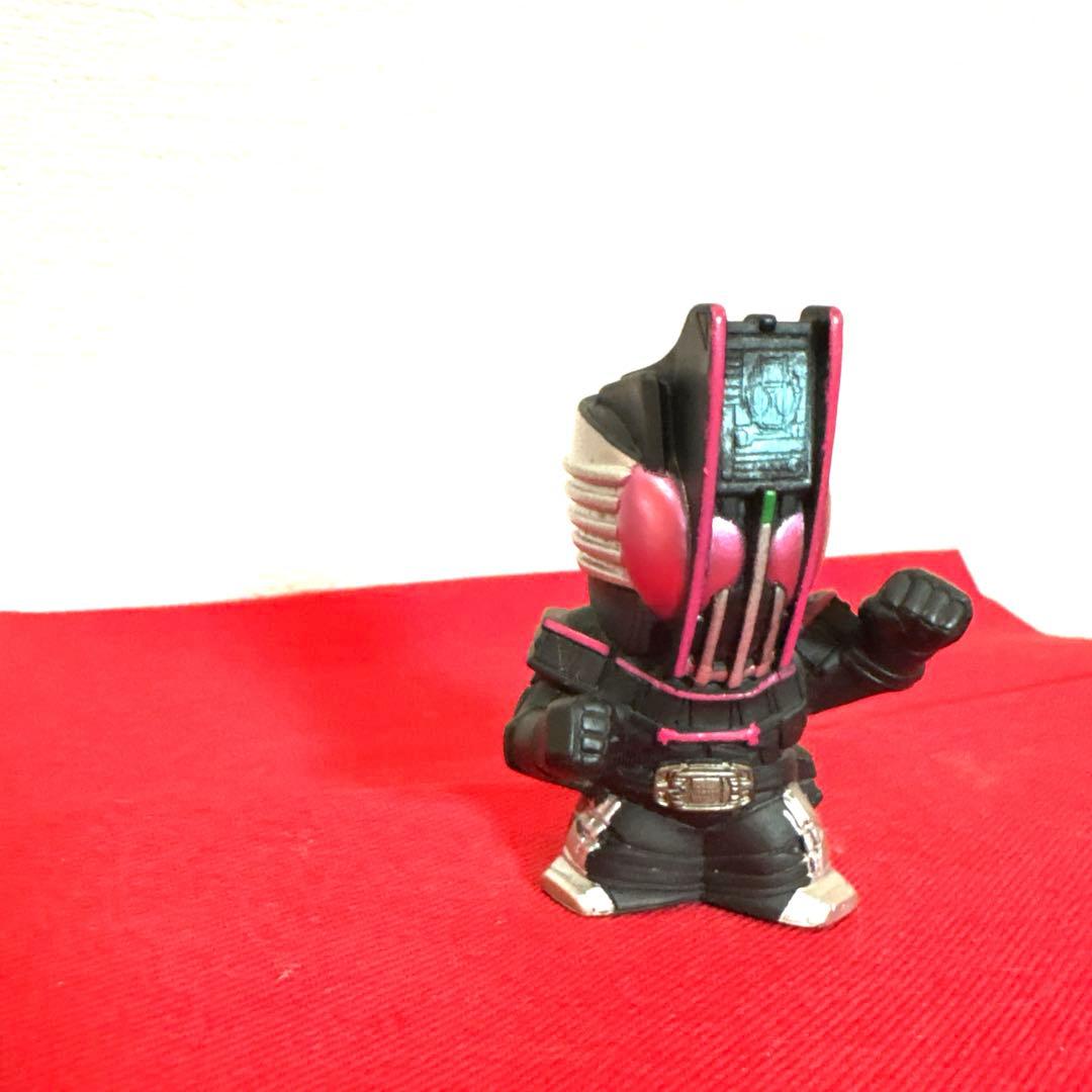 仮面ライダーディケイド コンプリートフォーム フィギュア SHF 真骨彫 当時物