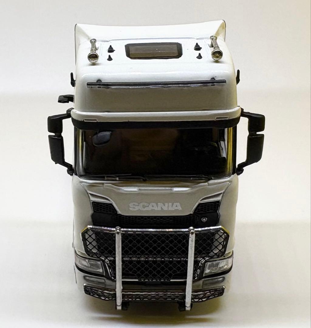 KENGFAI 1/64 スカニア S730 車両運搬トランスポーター 白　希少