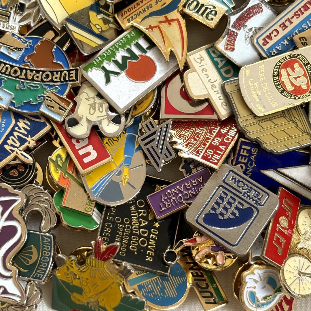 37624 フランス雑貨 フレンチ ピンバッジ200個セット ピンズ まとめ売り