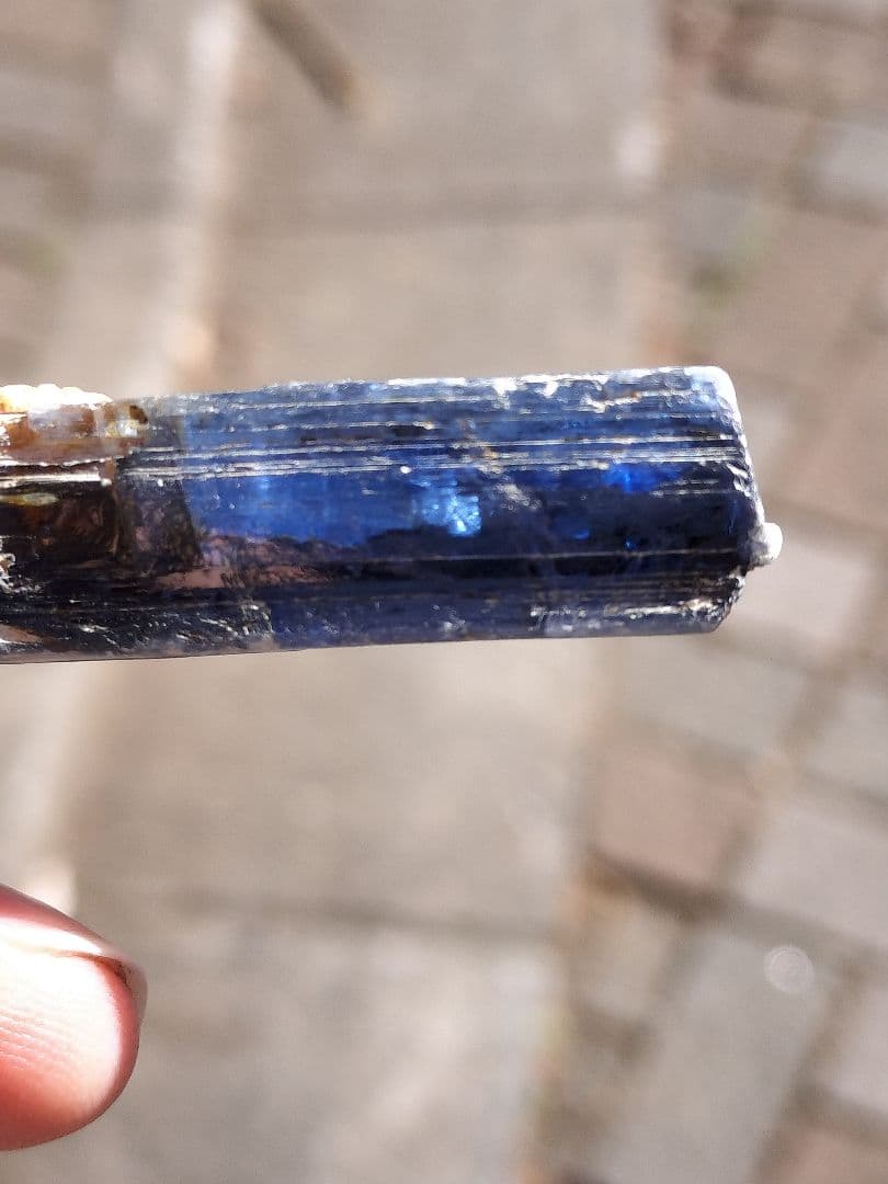 【早いもの勝ち超特価】ヒマラヤカイヤナイト原石