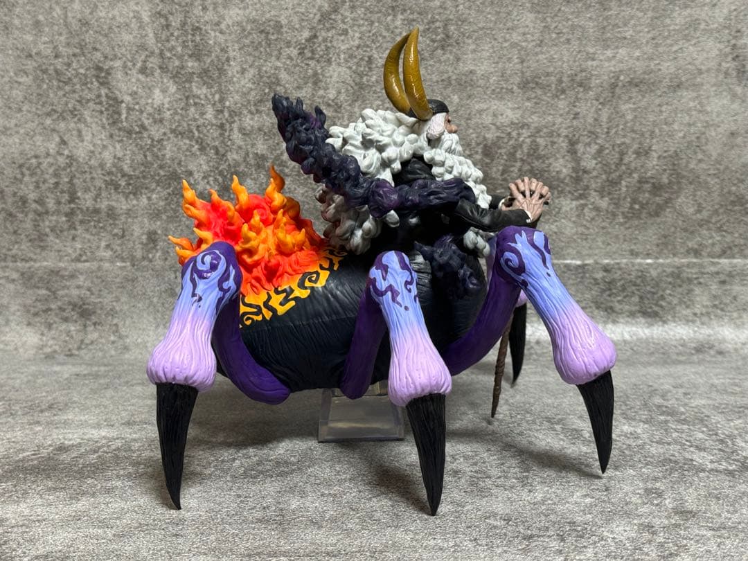 BUMPワンピース 一番くじ サターン聖 ナス寿郎聖 2体セット