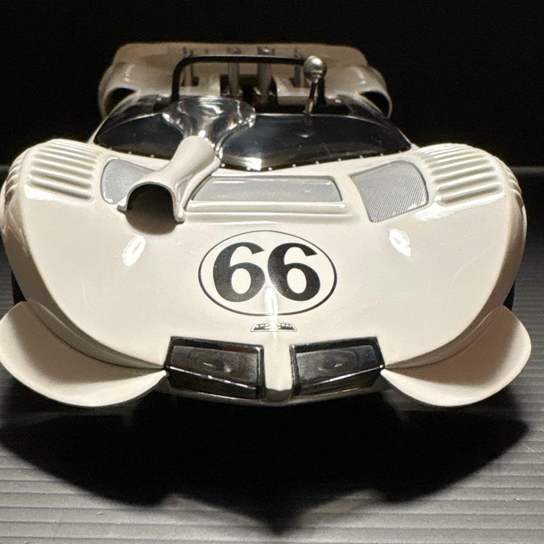 オートアート シャパラル2 スポーツレーサー 1/18