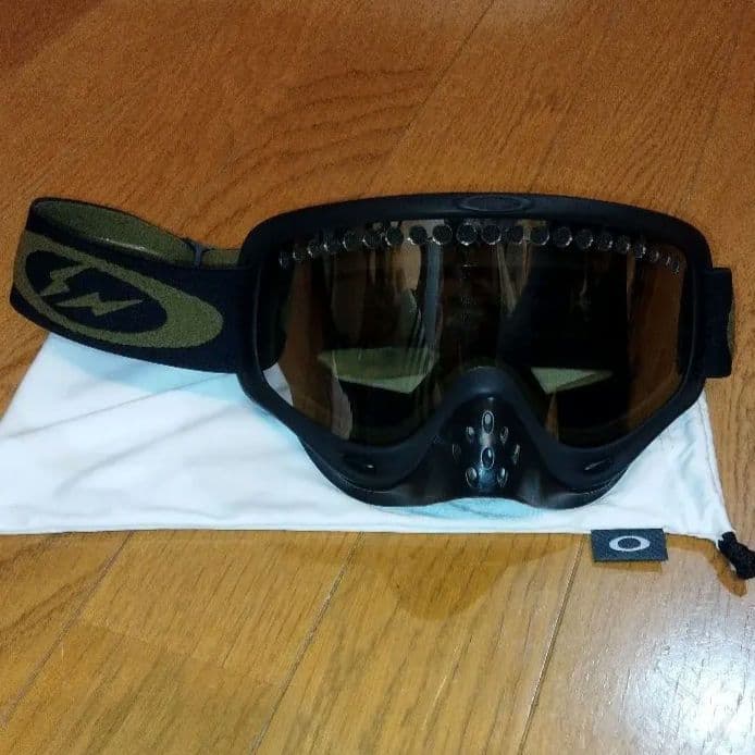 Fragment Design x OAKLEY オークリー ゴーグル