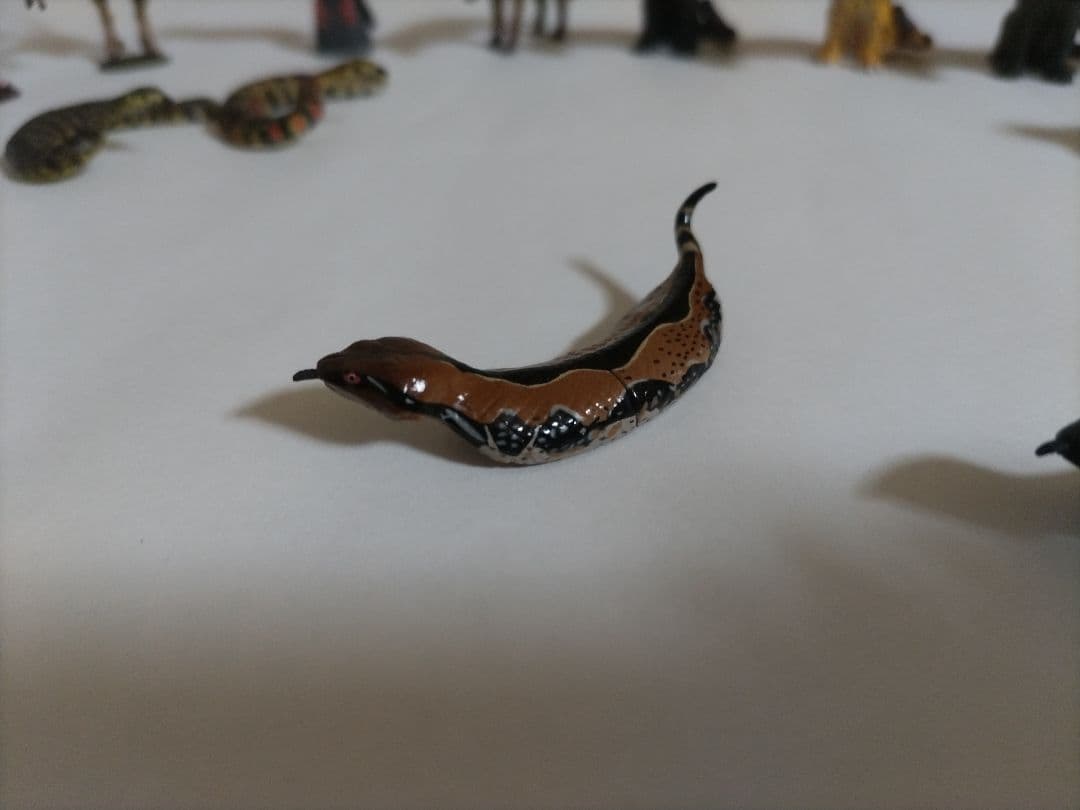 クリスマス特価!海洋堂チョコエッグ日本の動物第1弾〜4弾6弾ツチノコなど!