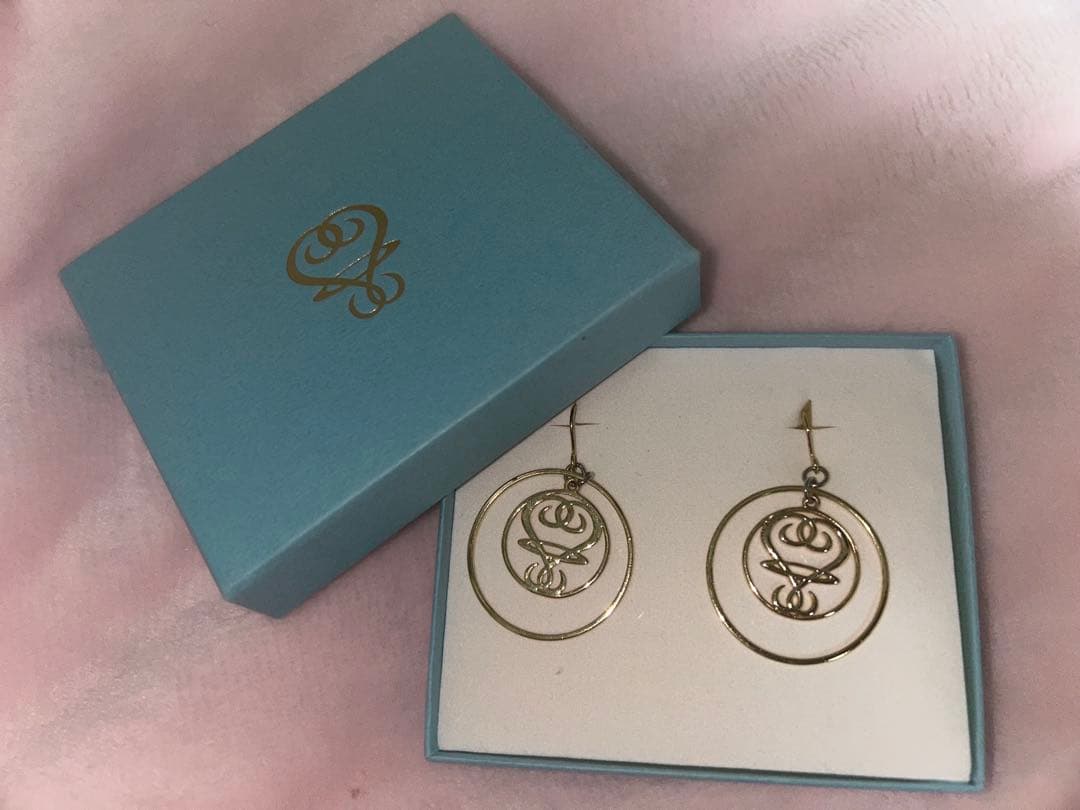 藤井フミヤ★ピアス★FFマーク★商品説明確認