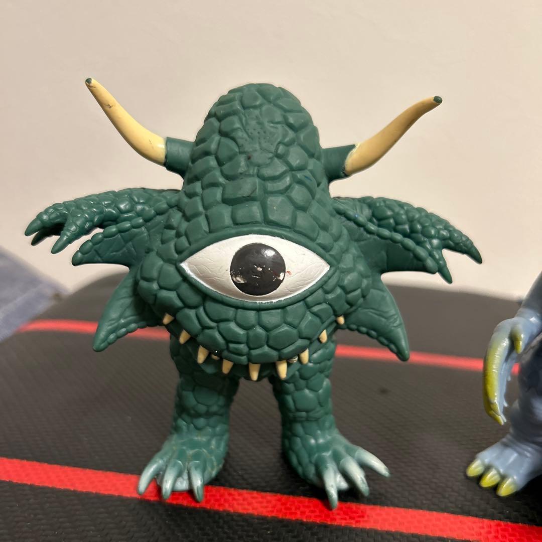 ウルトラマン　怪獣　14体　ソフビ　ウルトラ怪獣500 2013年　生産終了品