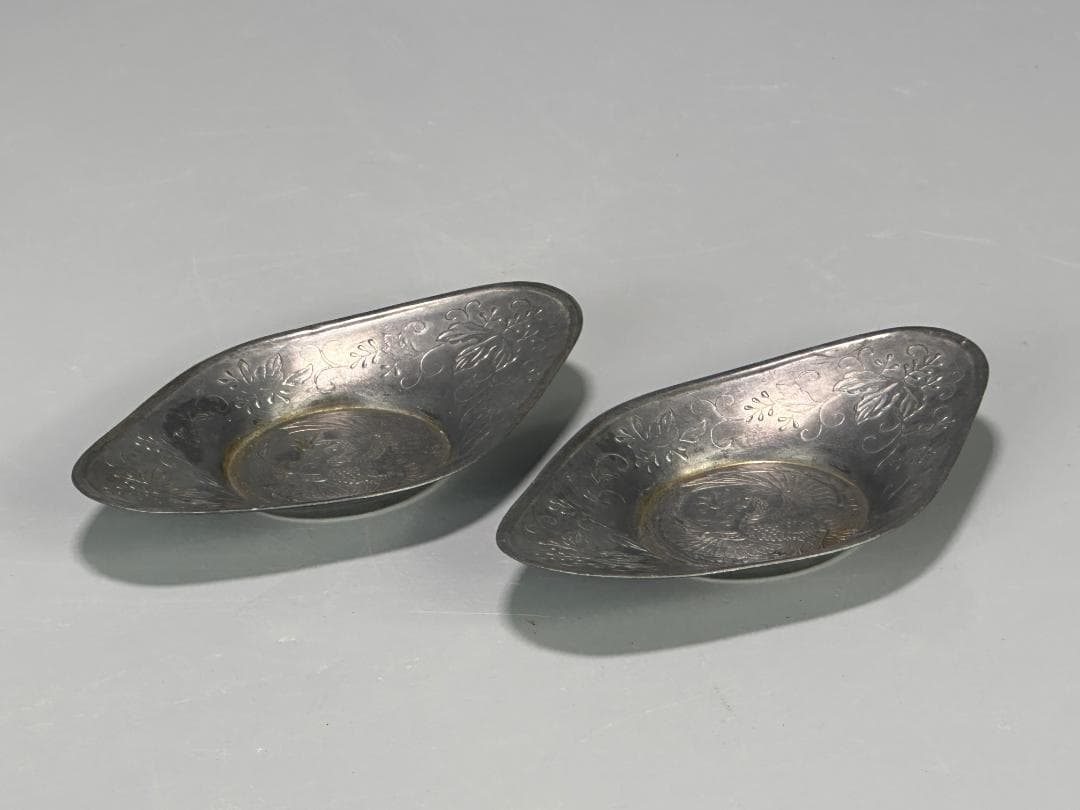 25.10.8-1 煎茶道具　錫製　鳳凰文茶托　五客