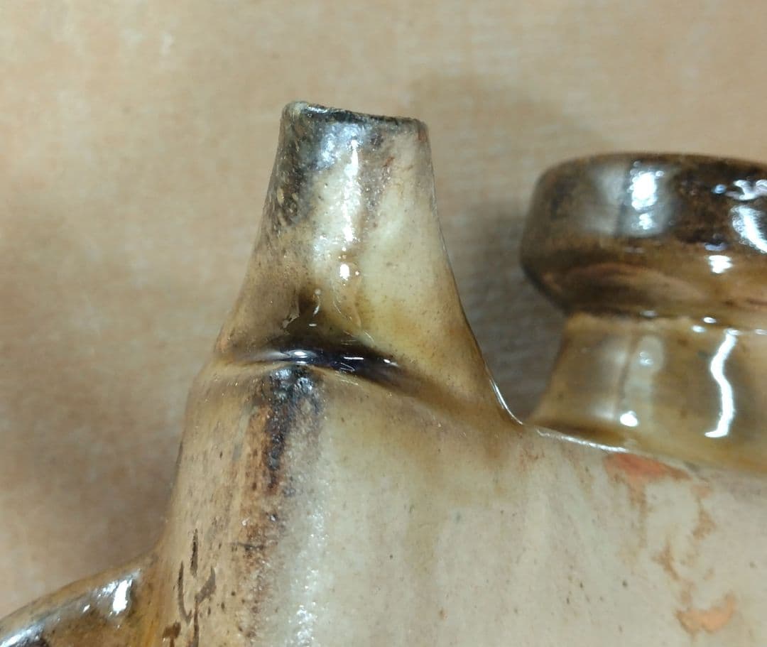 本人肉筆共箱【本物保証】金城次郎 海老魚文抱瓶 共箱 栞 壷屋焼 人間国宝 無傷