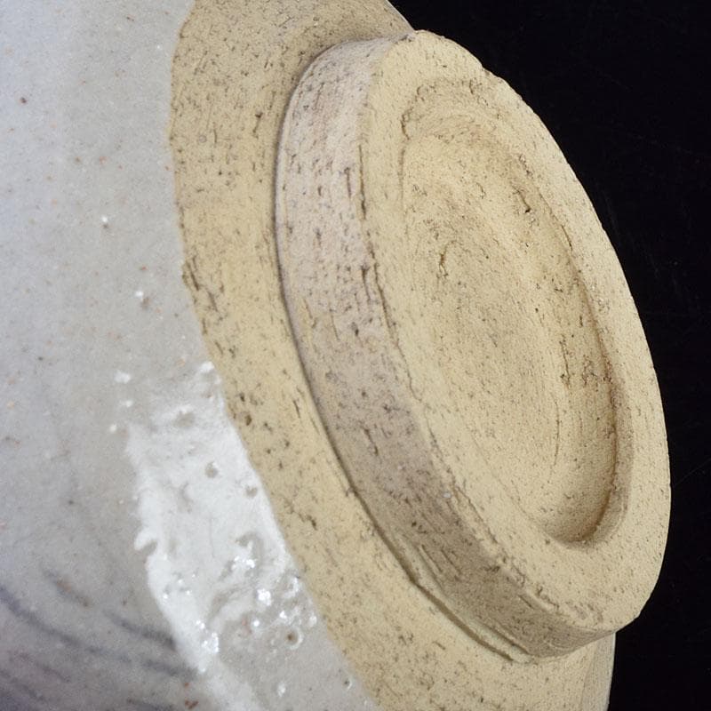 北大路魯山人作　志野焼　草文　茶碗　仕覆付　共箱　M　R9329