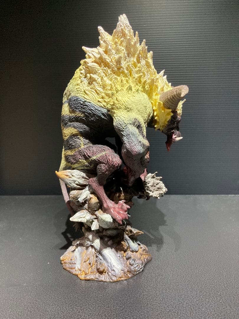 モンスターハンタークリエイターズモデル　イビルジョー、ラージャン2体セット