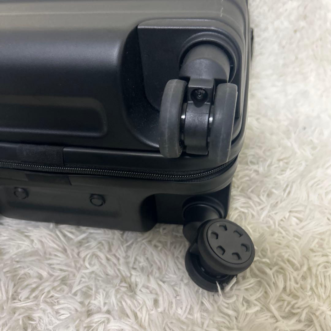 美品 送料無料 無印良品 バーを自由に調節できるハードキャリーケース 20L