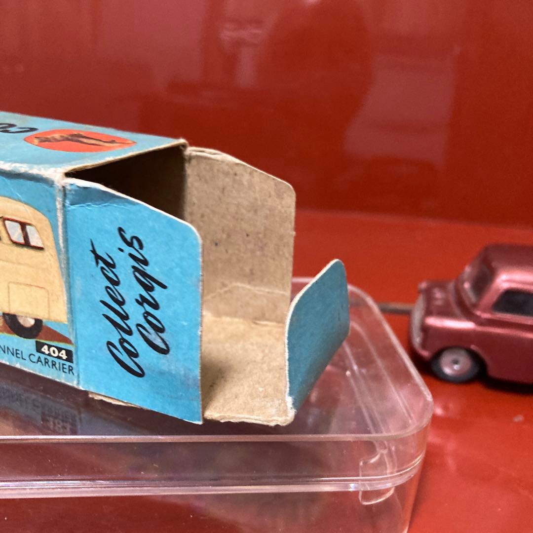 Corgi Toys 404 Bedford Dormobile ミニカー