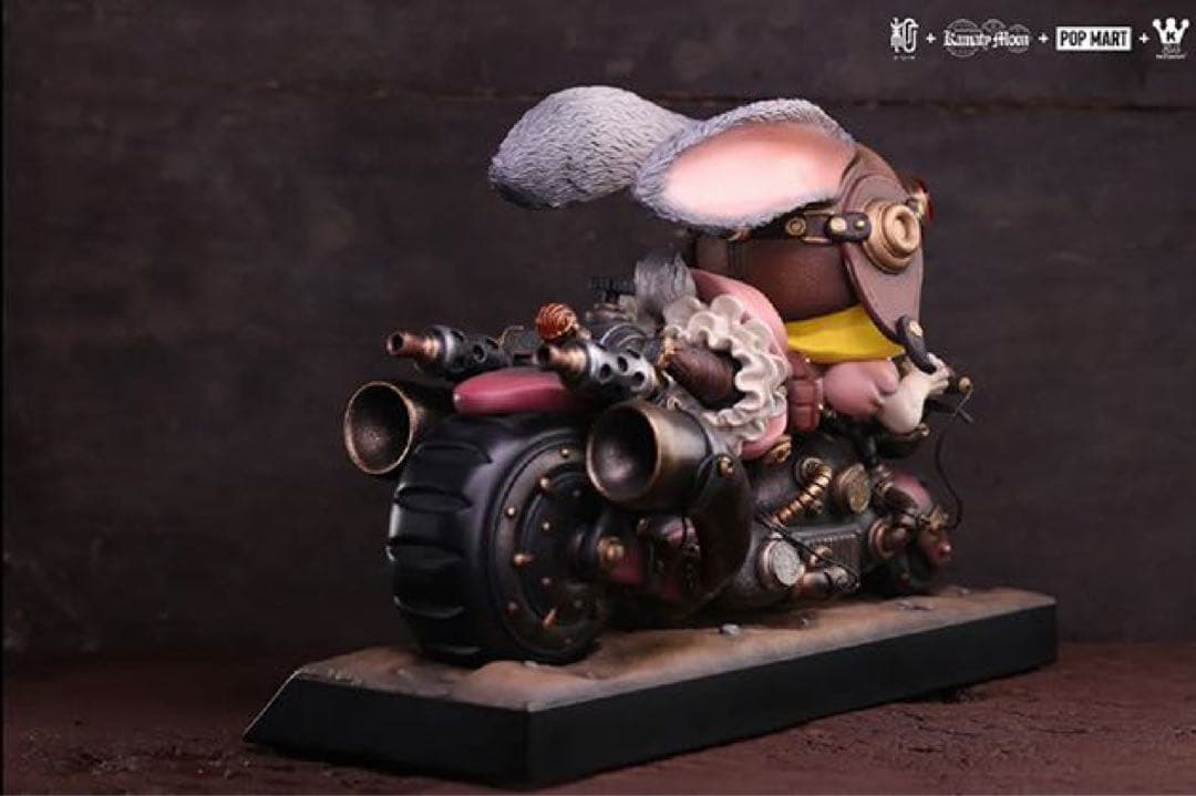 デザイナーズトイ 鎌田光司 Molly バニーガールの機関車 トレトイフィギュア