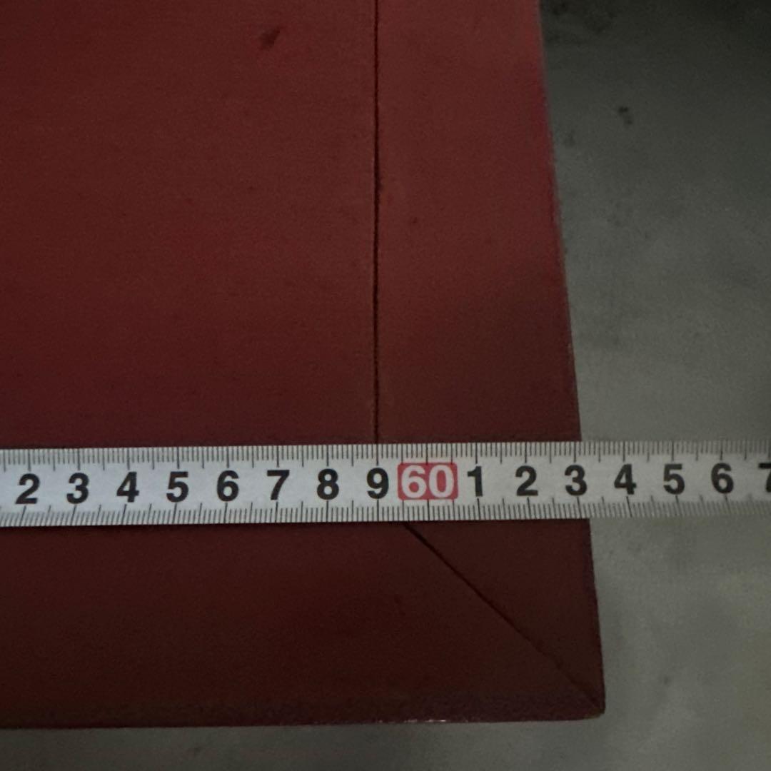 ヴィンテージ　赤い木製座卓　花台かもしれません