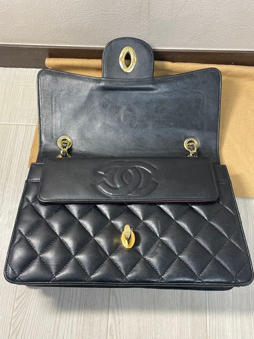 CHANELデカマトラッセ シングルフラップ ダブルチェーン ショルダーバッグ