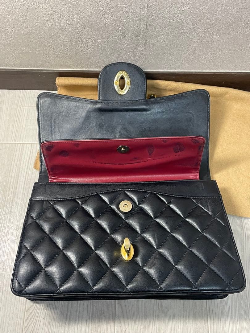 CHANELデカマトラッセ シングルフラップ ダブルチェーン ショルダーバッグ