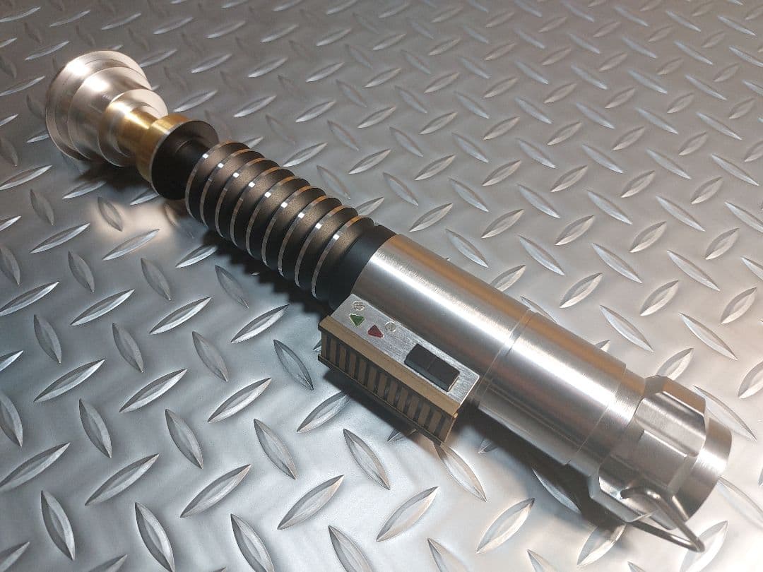 カスタムライトセーバー〈Luke ROTJ Variant〉SN-Pixel新品