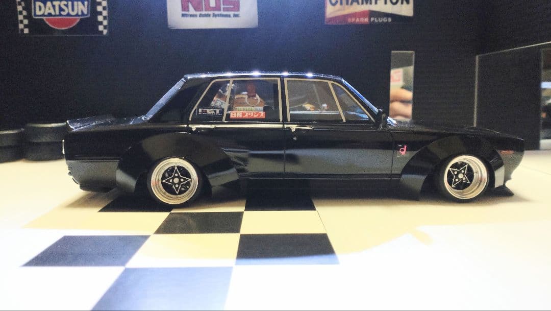 1/18ハコスカ４枚ワークス仕様１点物