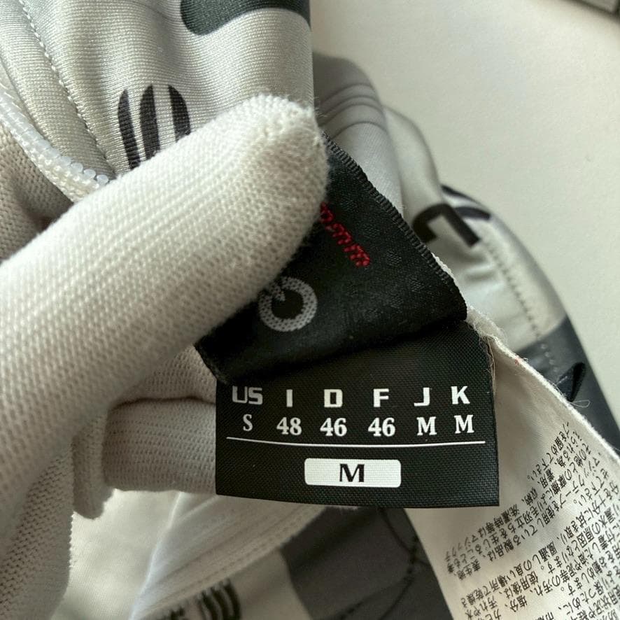 【高機能】GOLDWIN レーシングワンピース スキー スノーボード 総柄 M