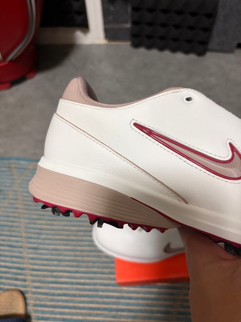 ゴルフシューズ　NIKE ビクトリー ツアー 4 W 26.5cm