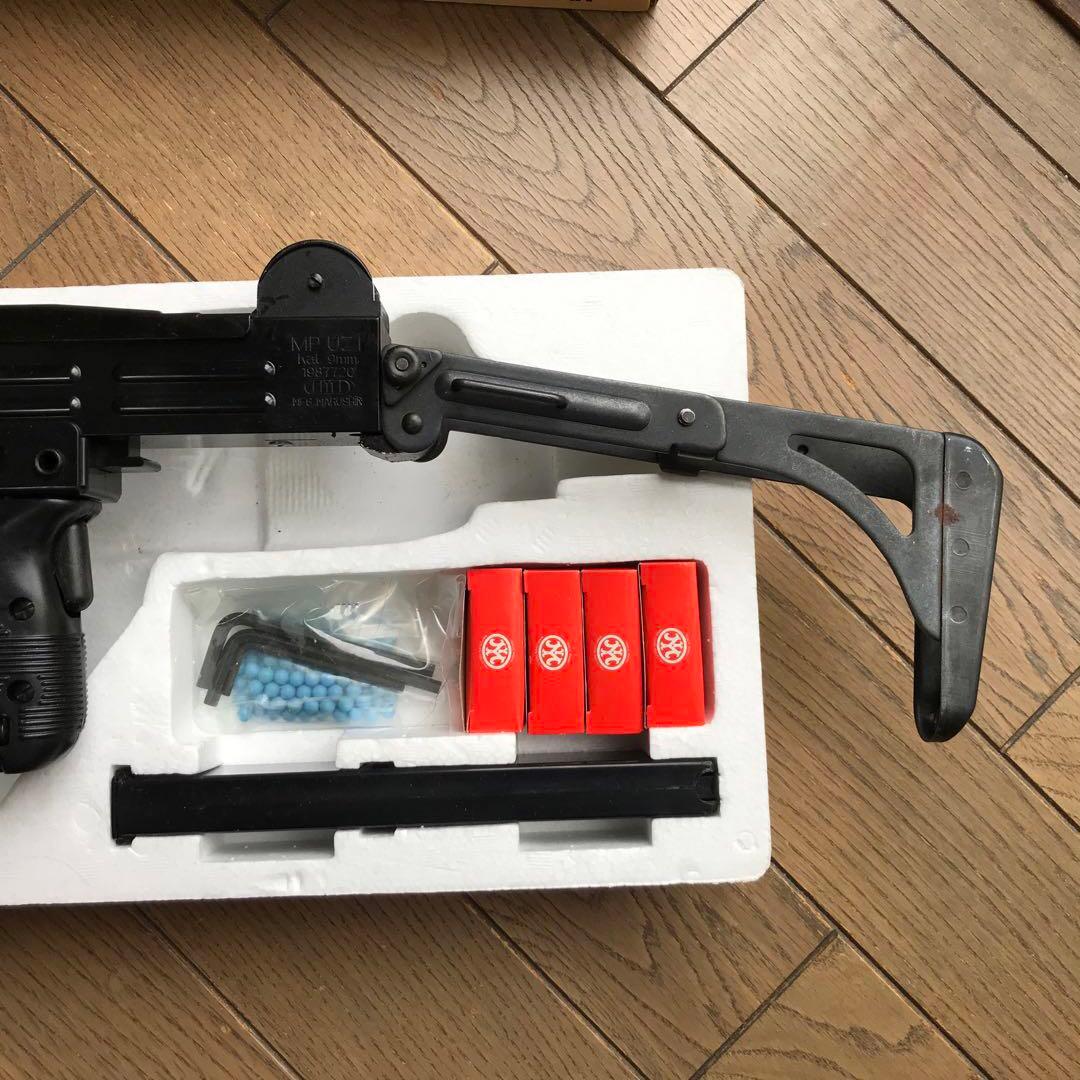 マルシン製UZI サブマシンガン