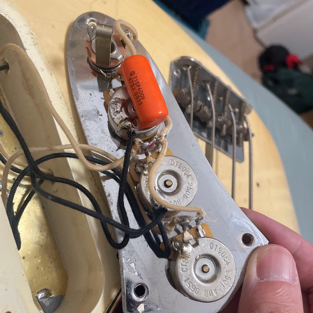 ベース Fender USA American Vintage 62 Jazz Bass