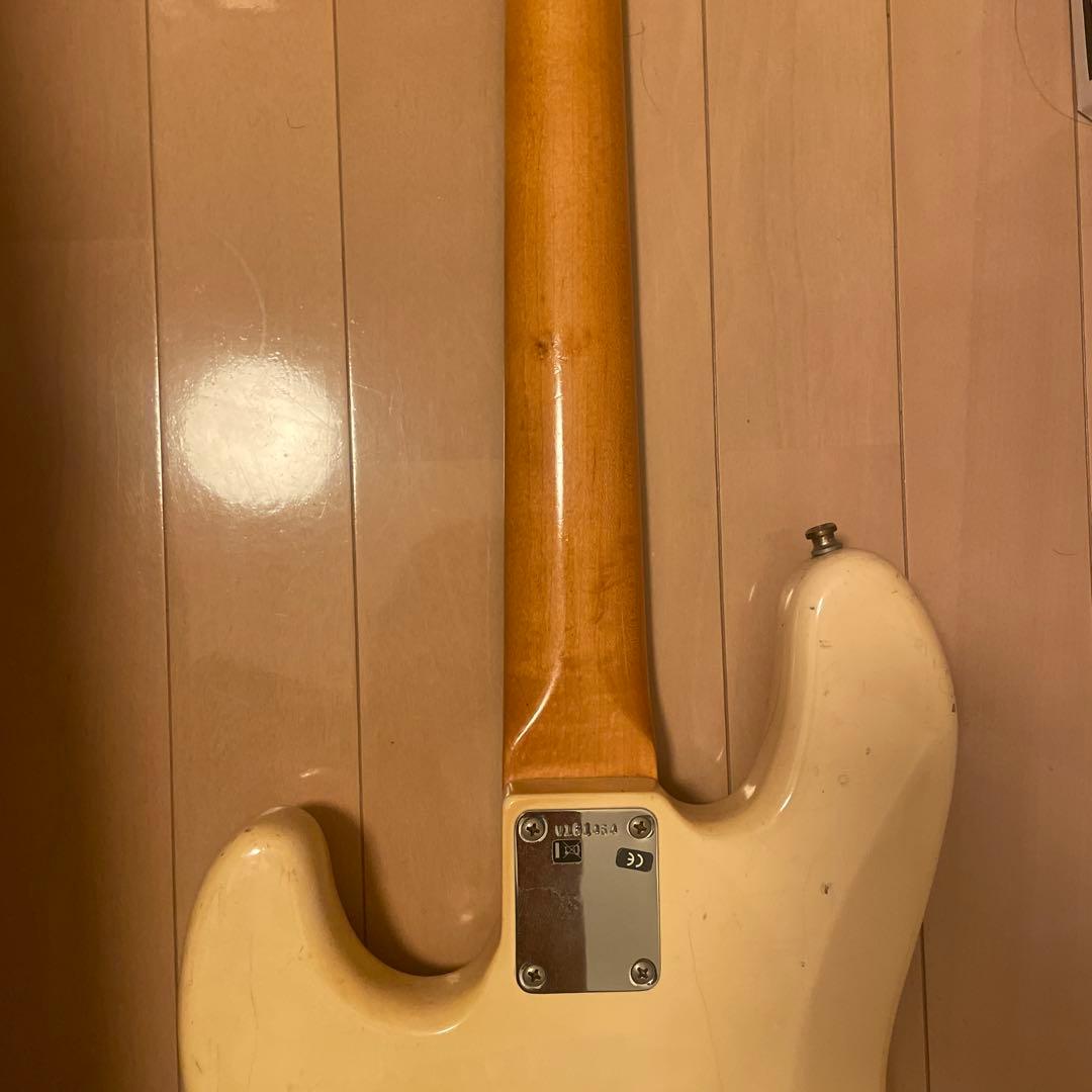 ベース Fender USA American Vintage 62 Jazz Bass