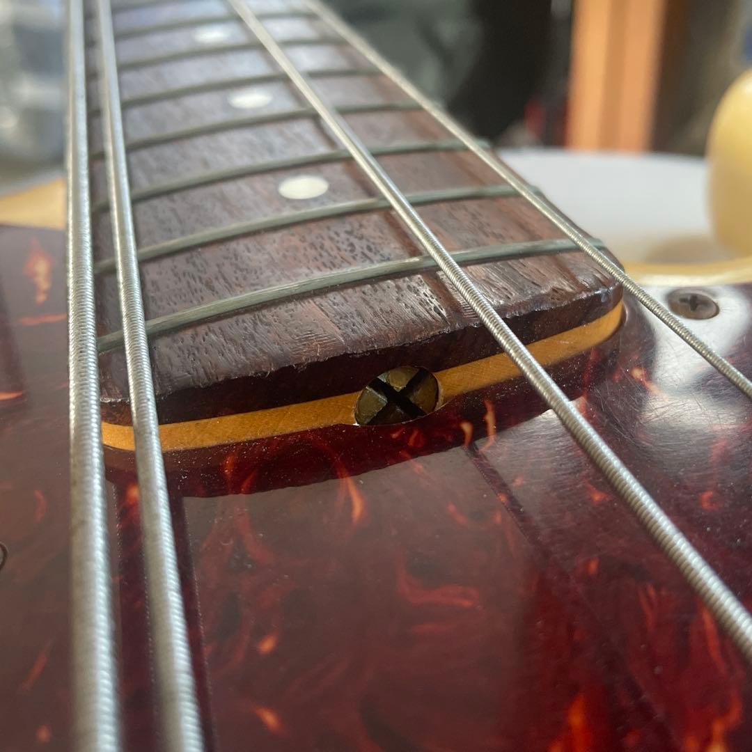 ベース Fender USA American Vintage 62 Jazz Bass