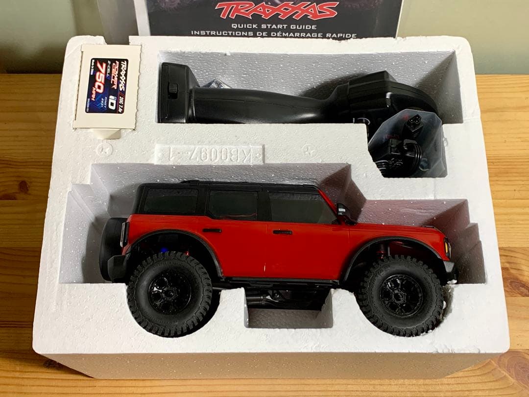 か*ざ様 【美品】トラクサス TRAXXAS フォード ブロンコ 赤 TRX4M