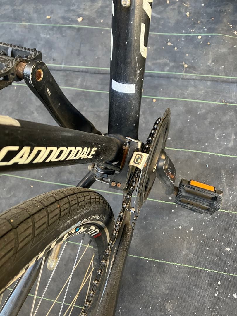 【中古・手渡し】Cannondale　MTB　スタンド込み