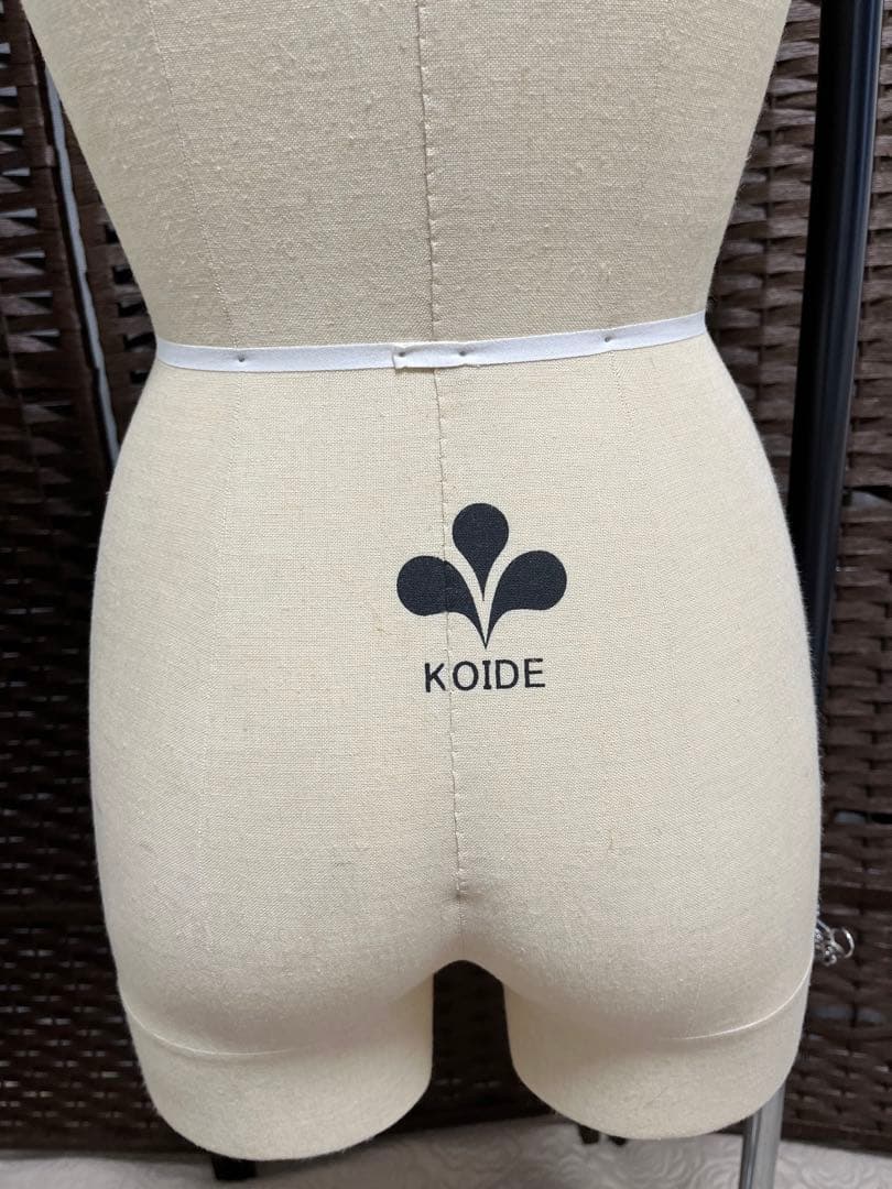 七彩 NANASAI 裁断用 ナチュラルヌードボディ 9号 MT-20 マネキン