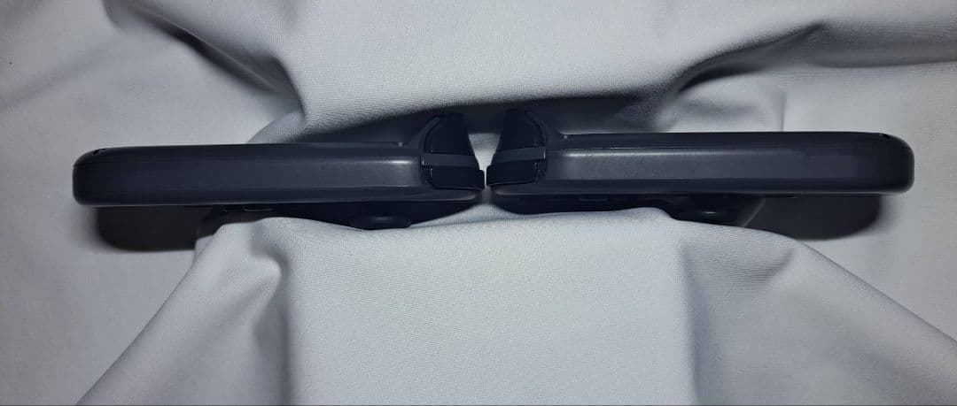 NINTENDO SWITCH 本体 ㉜ r