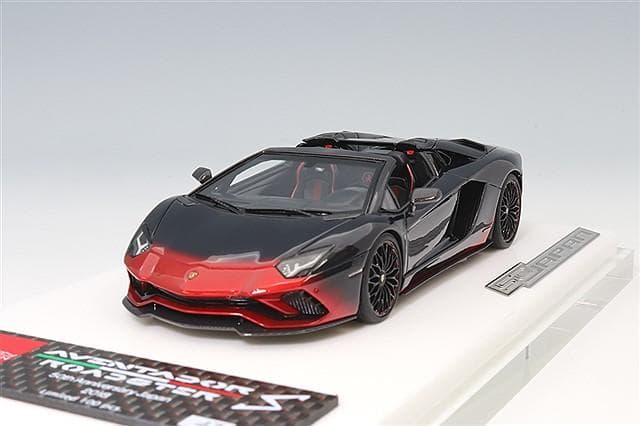 1/43　ランボルギーニ アヴェンタドールS ロードスター【新品】EM767B