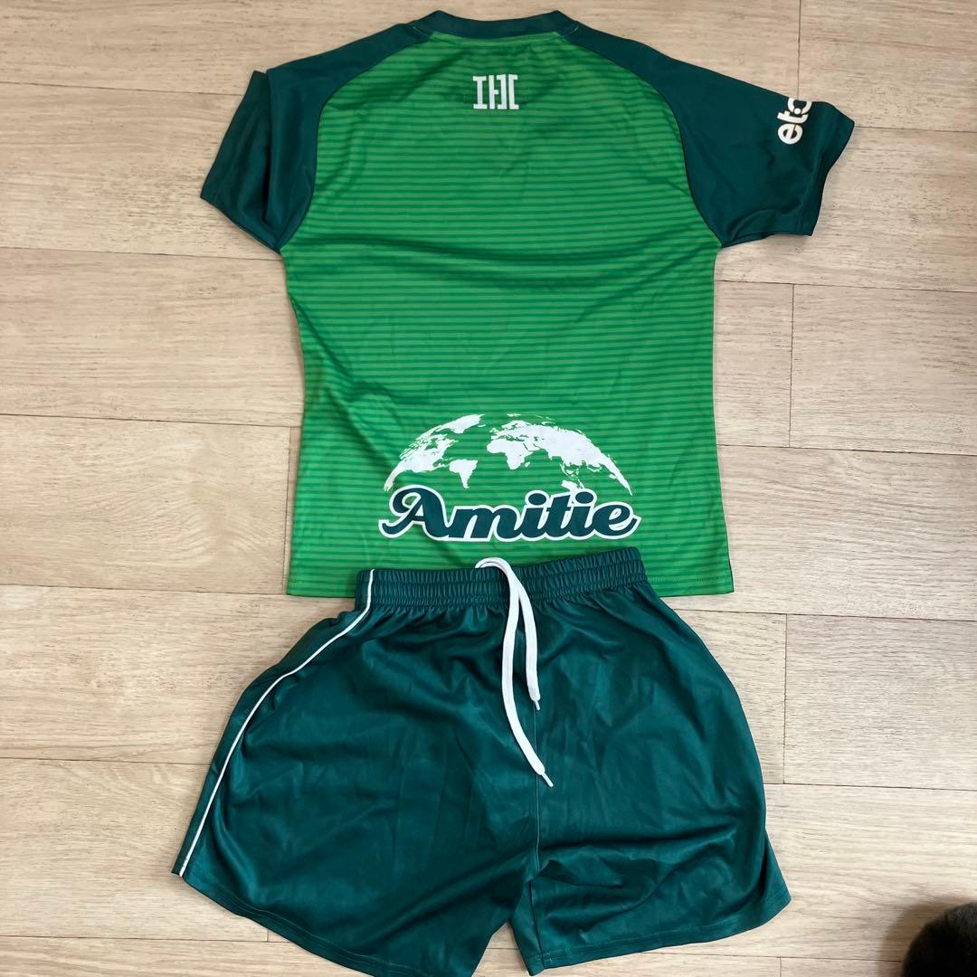 アミティエ　サッカークラブ　ユニフォーム