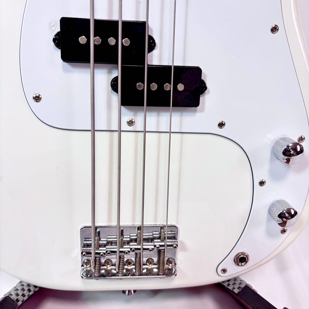 legend LPB-Zプレシジョンベース メイプルネック ホワイト