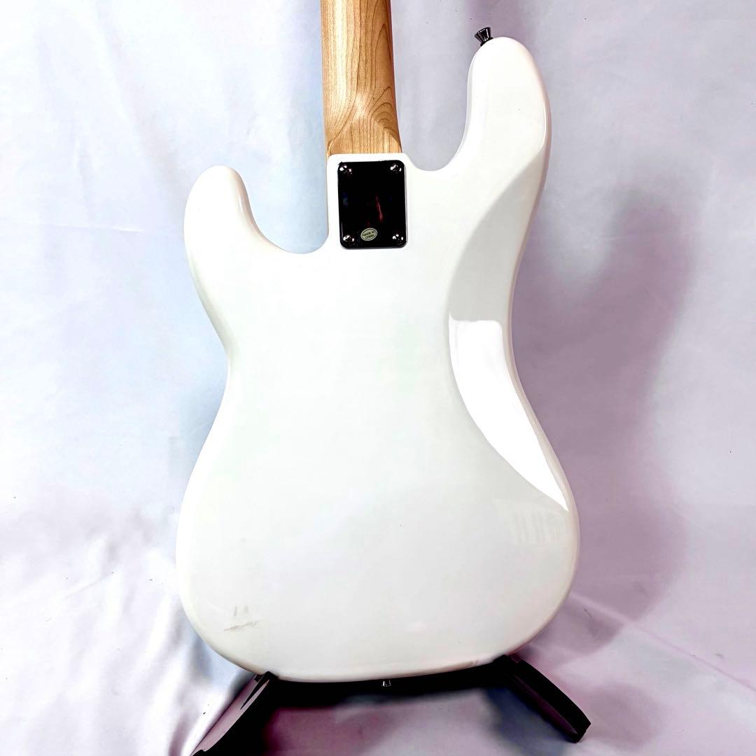 legend LPB-Zプレシジョンベース メイプルネック ホワイト