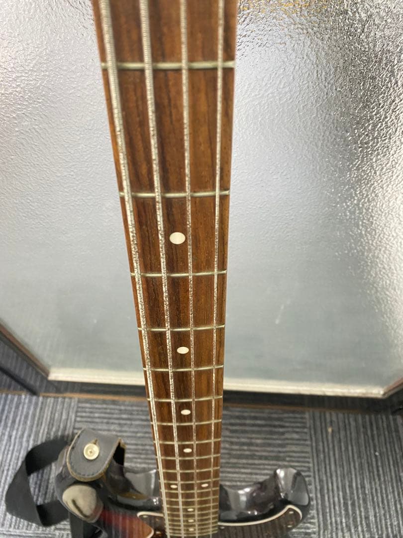 + Fender ベースギター