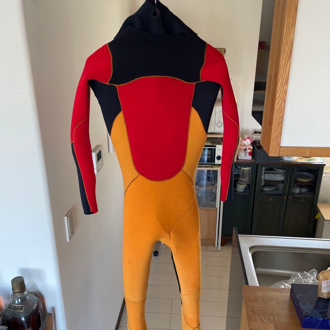 SAVER CROSS 5×3セミドライスーツ 紫/黒