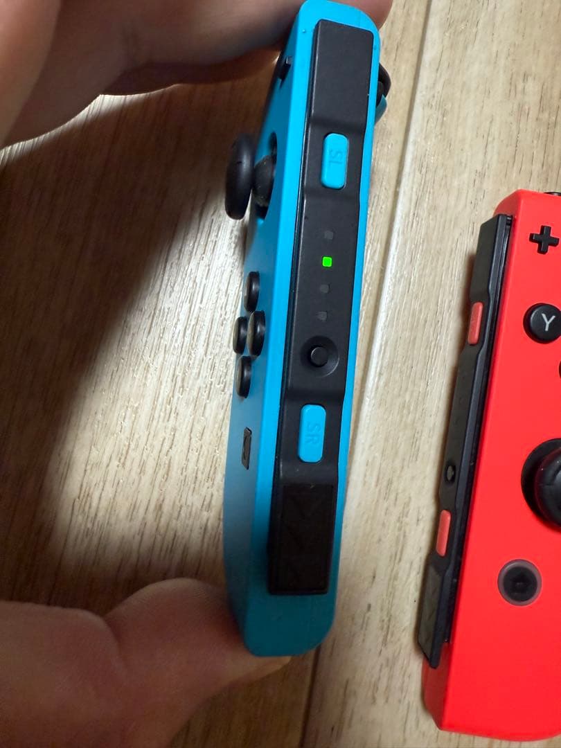 Nintendo Switch 本体 青/赤 充電器付き