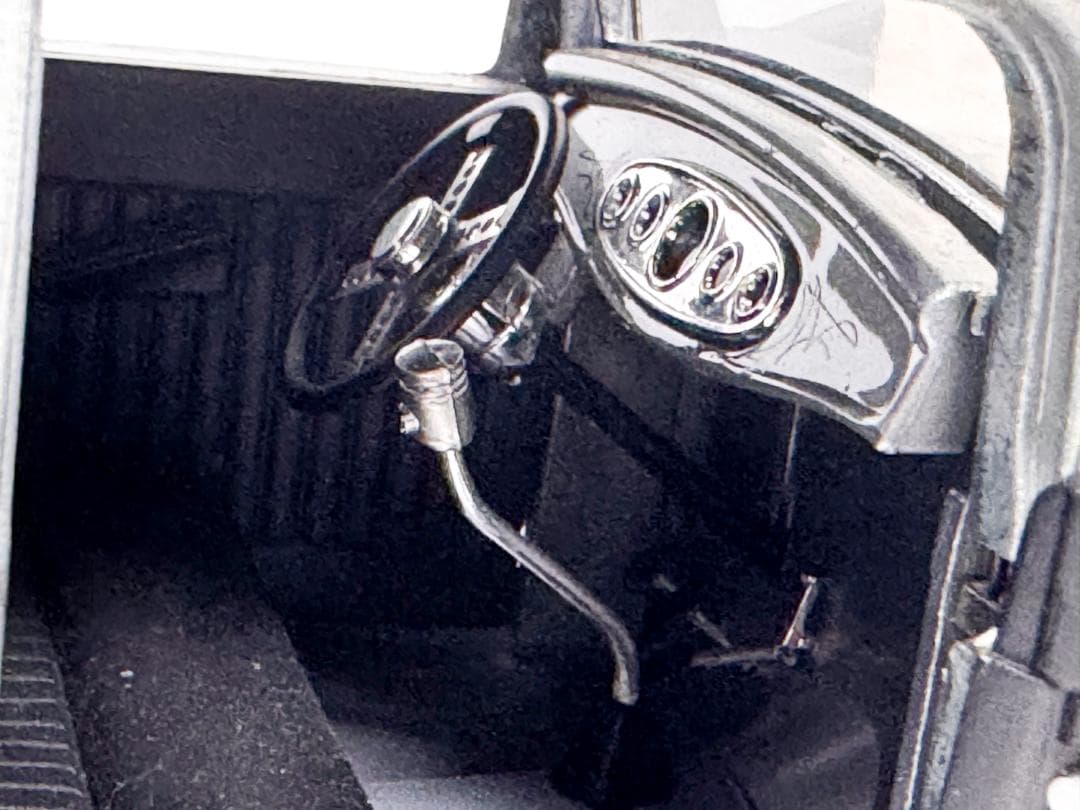 ★ 32 FORD 5 WINDOW STEEL ★ACME GMP★ 1/18