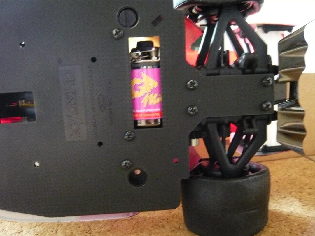 u*f様 KYOSHO マクラーレン・ホンダMP4/5B　F1レーサー　1/10