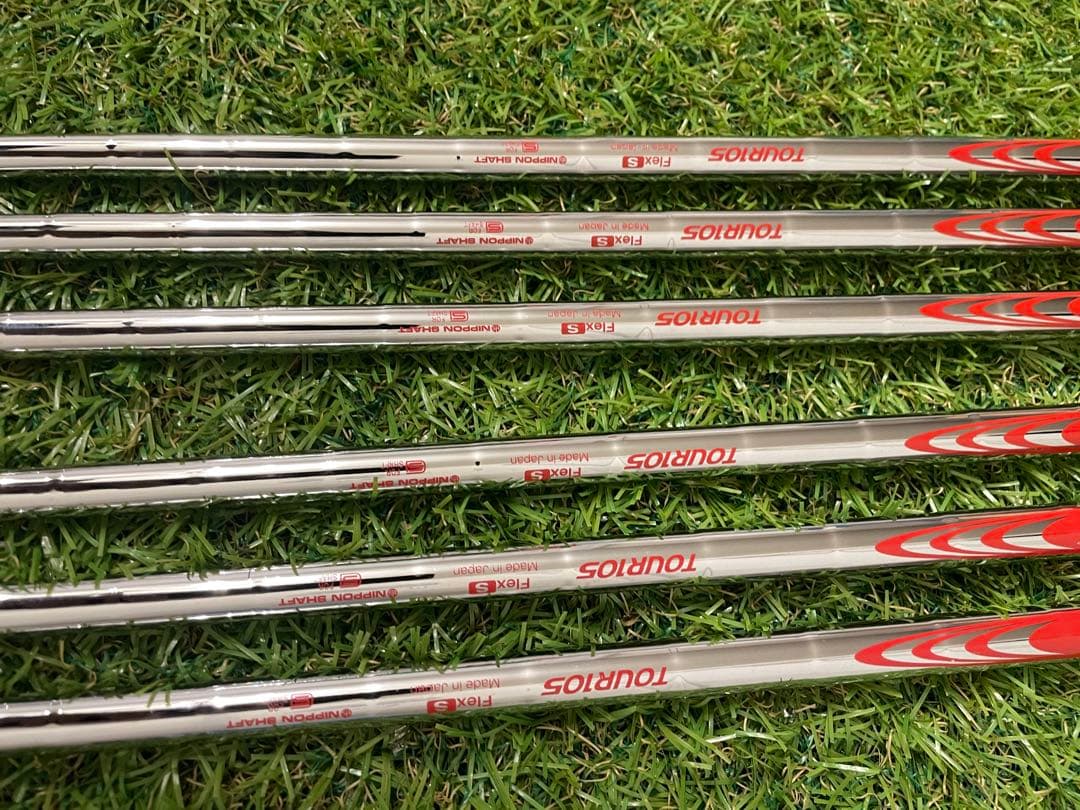 大人気　ダンロップ スリクソン ZXi5 アイアン 6本 モーダス105S