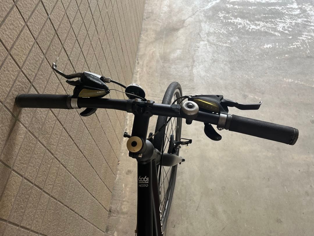 NESTO VACANZE クロスバイク ブラック 21段　お引き取り希望