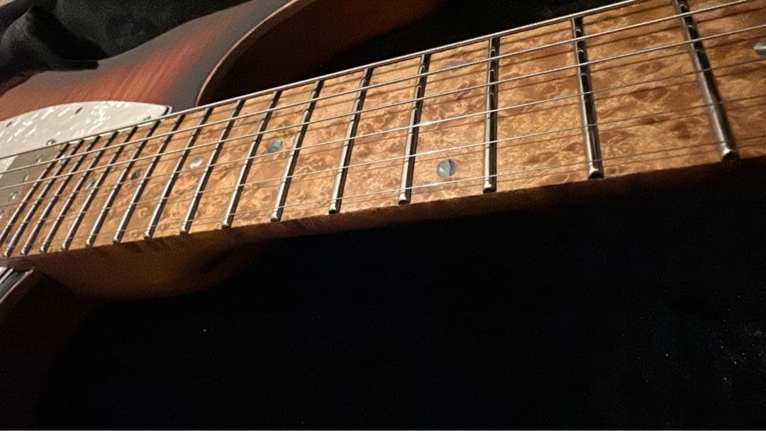 【極美品】Mayones Aquila 6 3Tone Sunburst 入手難